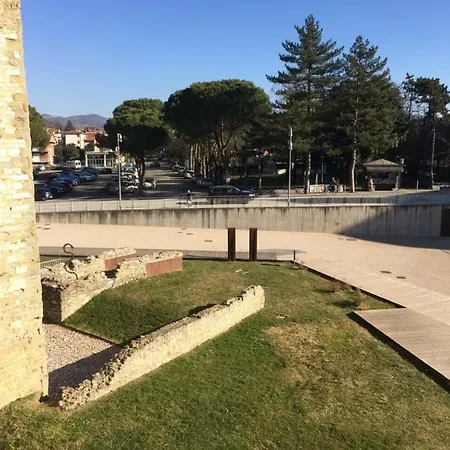Casa Delle Nicchie *